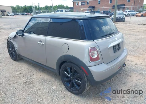 2012 Mini Cooper z USA, uszkodzony, nr VIN WMWSU3C55CT369622